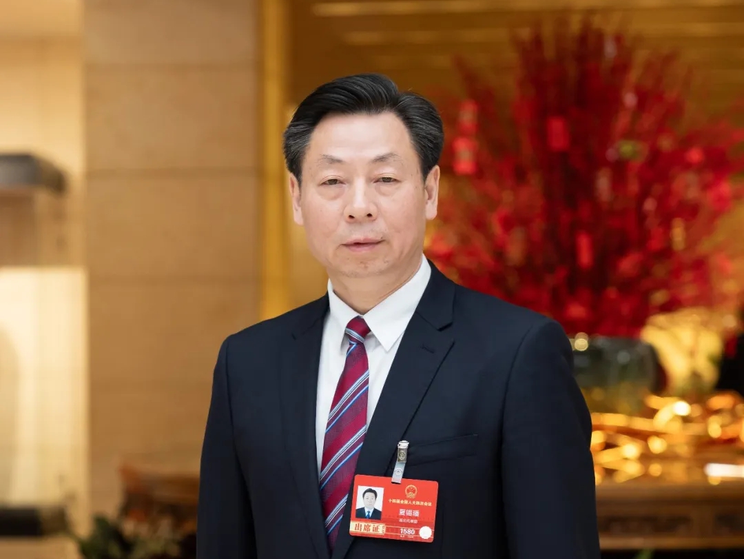 全国人大代表，湖北恩施土家族苗族自治州委副书记、州长夏锡璠：转变思维促发展 加快建设农业强州
